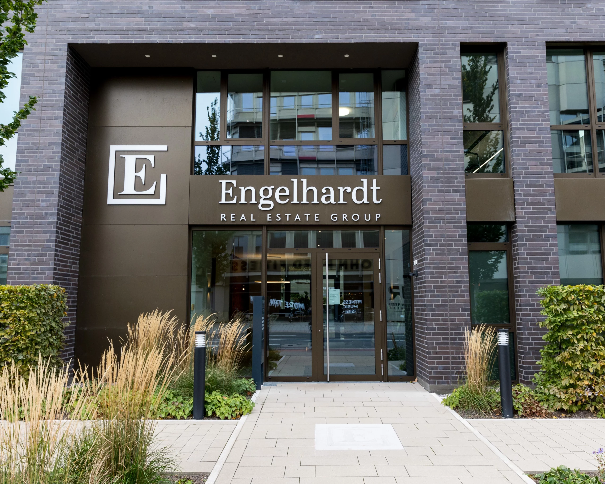 wirdenkenlokal-buerogebaeude-engelhardt-real-estate
